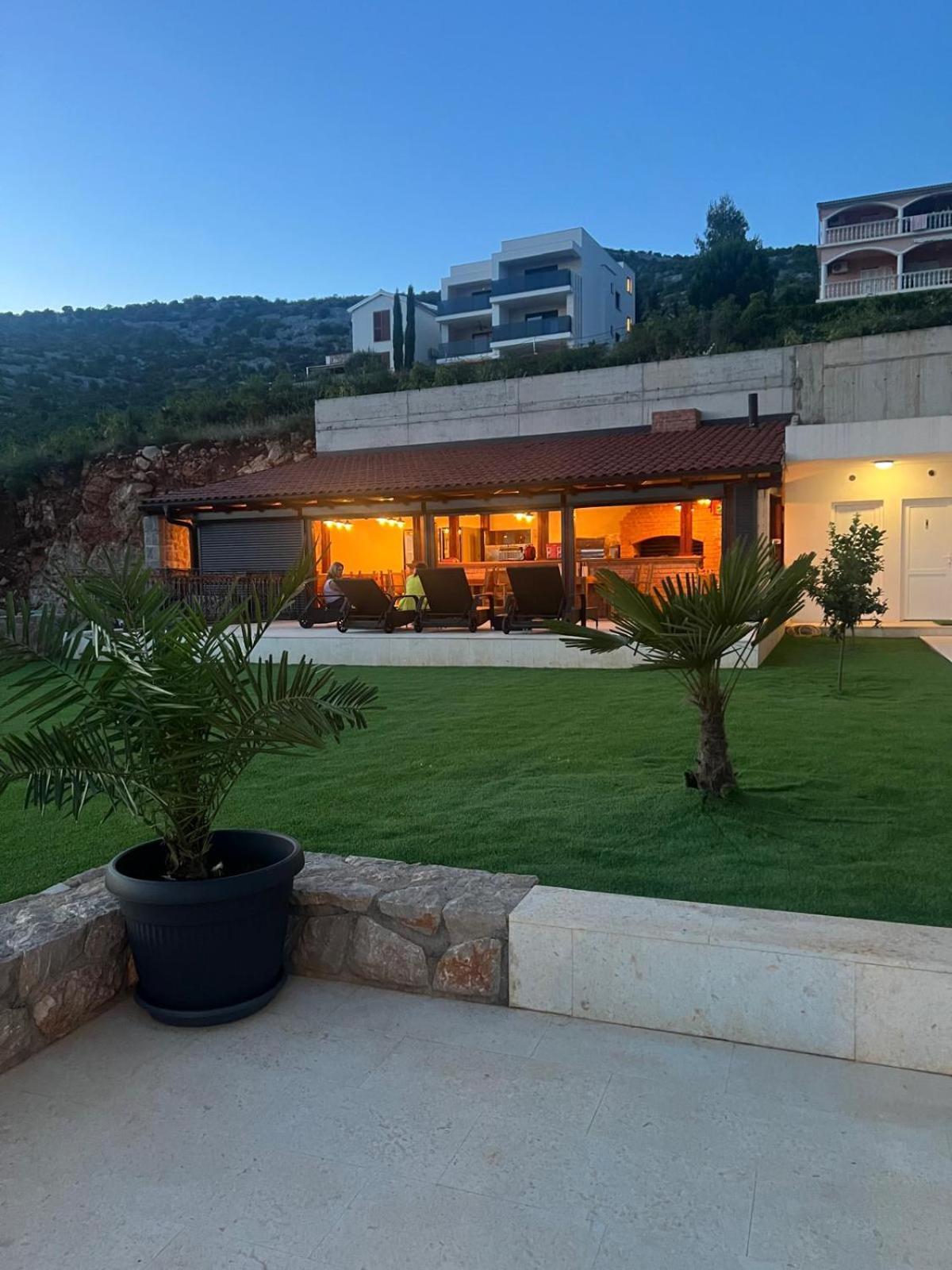 Villa Tin Apartments 特利巴尼克鲁斯奇卡 外观 照片