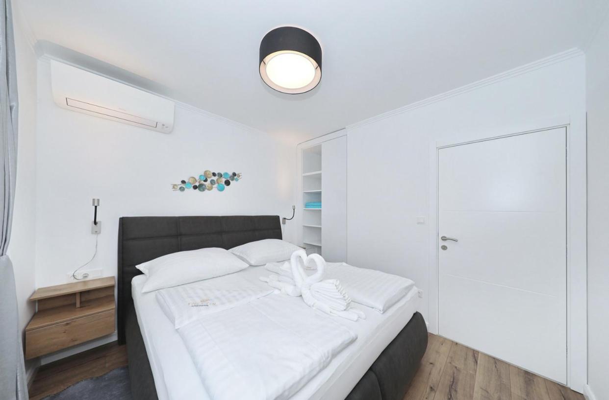 Villa Tin Apartments 特利巴尼克鲁斯奇卡 外观 照片